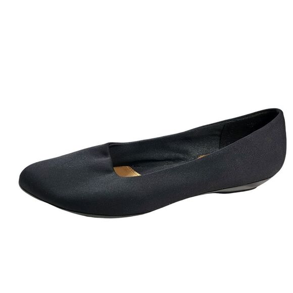 Predictions flats black micro fiber slip on Loafers shoes size 8.5 - Picture 1 of 5